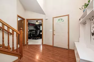 1360 Great Hunter Dr, Grove City, OH 43123 - Photo 5