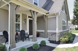 2607 Lori's Way, Grove City, OH 43123 - Photo 3