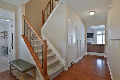 2607 Loris Way, Grove City, OH 43123 - Photo 9