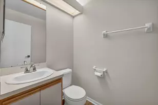 2227 Ravine Woods Dr, Grove City, OH 43123 - Photo 21