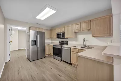 2227 Ravine Woods Drive, Grove City, OH 43123 - Photo 17