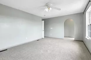 5480 Shannon Square Dr, Canal Winchester, OH 43110 - Photo 19