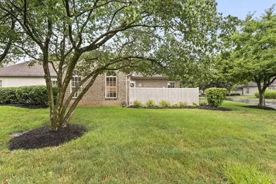 277 Pointe Place, Westerville, OH 43082 - Photo 3