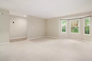 1679 St Albans Ct, Columbus, OH 43220 - Photo 5