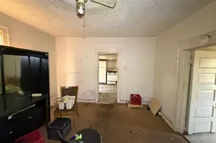 873 Bassett Ave, Columbus, OH 43219 - Photo 5