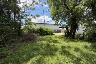 873 Bassett Ave, Columbus, OH 43219 - Photo 3