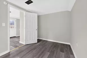 1678 Dewberry Rd, Columbus, OH 43207 - Photo 31