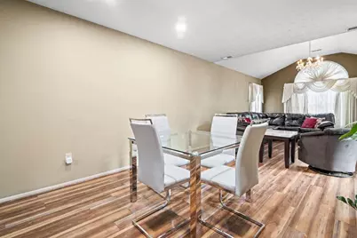 1275 Villa Oaks Court, Columbus, OH 43230 - Photo 5