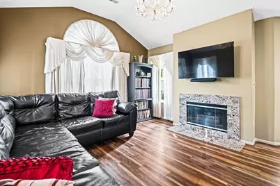 1275 Villa Oaks Court, Columbus, OH 43230 - Photo 3