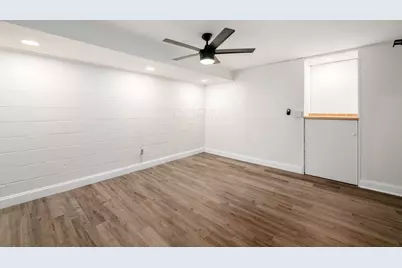 1046 Merrimar Circle N #A, Columbus, OH 43220 - Photo 35