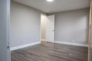1052 Forest Ave, Columbus, OH 43206 - Photo 15