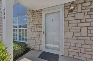 1235 Dunhurst St, Circleville, OH 43113 - Photo 3