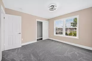 2444 Kilbourne Ave, Columbus, OH 43229 - Photo 21