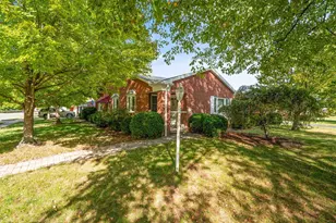 1840 Ardleigh, Columbus, OH 43221 - Photo 3