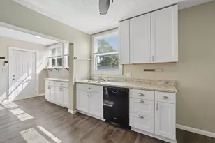 1124 E 21st Ave, Columbus, OH 43211 - Photo 15