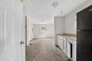 1927 Gault St, Columbus, OH 43205 - Photo 11