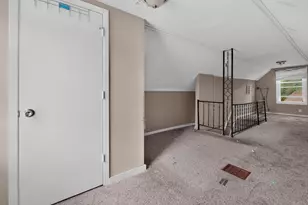 1927 Gault St, Columbus, OH 43205 - Photo 15