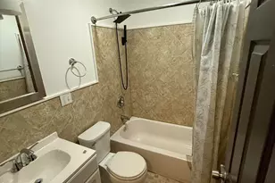 4006 Halsey, Columbus, OH 43228 - Photo 5
