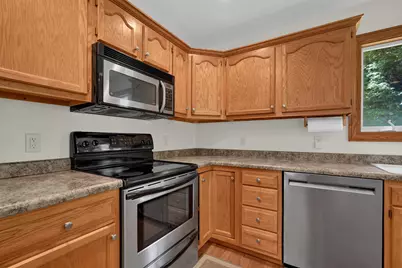 748 King Beach Drive, Howard, OH 43028 - Photo 15