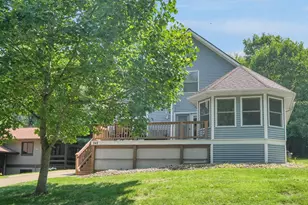 748 King Beach Dr, Howard, OH 43028 - Photo 3