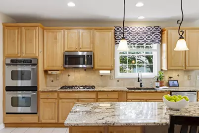 5792 Medallion Drive W, Westerville, OH 43082 - Photo 9