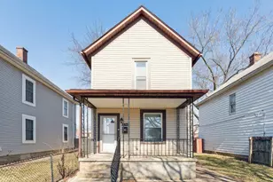 274 E Barthman Ave, Columbus, OH 43207 - Photo 1