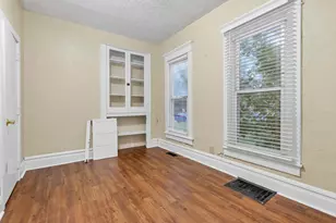 112 W Locust St, Newark, OH 43055 - Photo 9