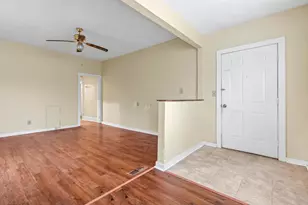 112 W Locust St, Newark, OH 43055 - Photo 5