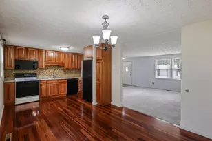1690 Americana Ct, Columbus, OH 43229 - Photo 13