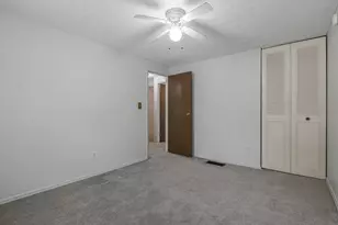 1690 Americana Ct, Columbus, OH 43229 - Photo 27