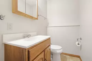 1690 Americana Ct, Columbus, OH 43229 - Photo 35