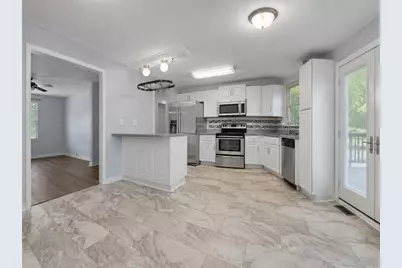 3851 Farm Brook Lane, Columbus, OH 43204 - Photo 11