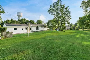2390 Rainbow Dr NE, Lancaster, OH 43130 - Photo 19