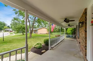 611 Fawndale Pl, Gahanna, OH 43230 - Photo 5