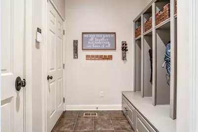 5598 Lynbrook Lane, Westerville, OH 43082 - Photo 9