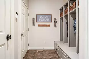 5598 Lynbrook Ln, Westerville, OH 43082 - Photo 9