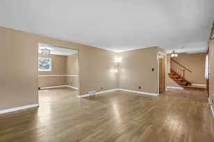 4758 Heatherton Dr, Columbus, OH 43229 - Photo 11