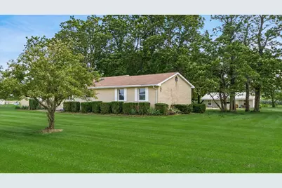 2090 N Sulphur Springs Road, West Alexandria, OH 45381 - Photo 7
