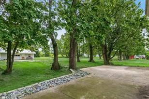 2090 N Sulphur Springs Rd, West Alexandria, OH 45381 - Photo 11