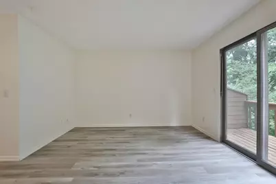 5655 Great Woods Boulevard, Columbus, OH 43231 - Photo 9