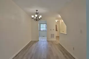 5655 Great Woods Blvd, Columbus, OH 43231 - Photo 11