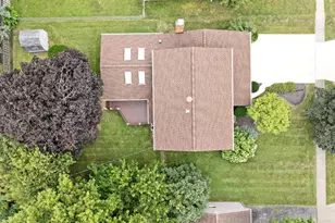 4770 Larwell Dr, Columbus, OH 43220 - Photo 39