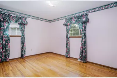 4770 Larwell Drive, Columbus, OH 43220 - Photo 27