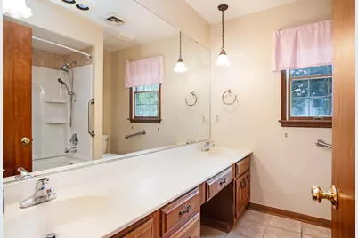 4770 Larwell Drive, Columbus, OH 43220 - Photo 25