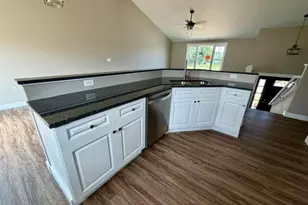 936 Hobart Ct, Logan, OH 43138 - Photo 15