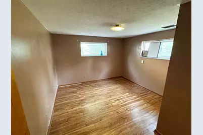 4687 Julian Drive, Columbus, OH 43227 - Photo 19