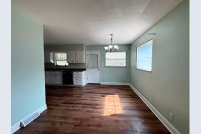 4687 Julian Drive, Columbus, OH 43227 - Photo 5