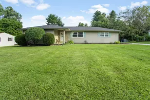 1659 Rainbow Dr, Lancaster, OH 43130 - Photo 1