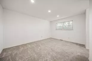 2850 Ravenswood Ct, Columbus, OH 43232 - Photo 33