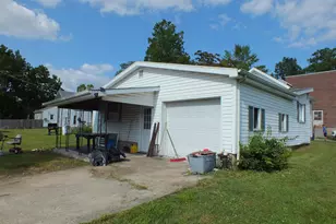 224 Ward St, Bellefontaine, OH 43311 - Photo 13